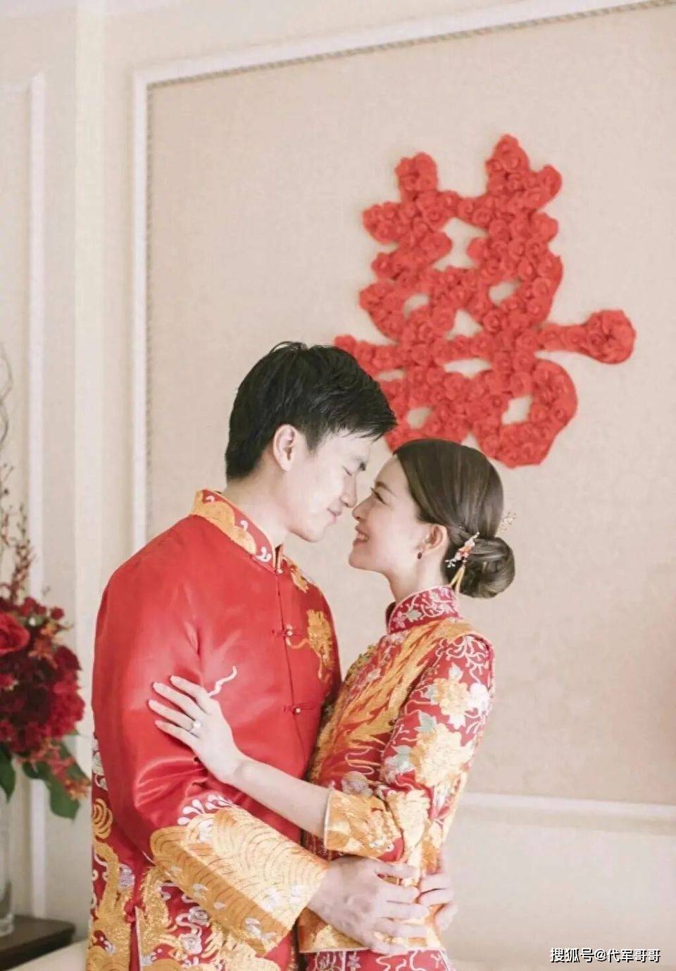 36岁文咏珊官宣产子男粉丝们又要哭了九游会真人游戏第一品牌嫁入豪门6年后(图12)